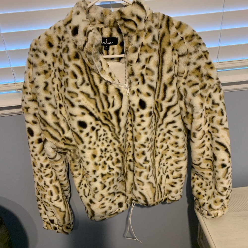 Cheetah pullover